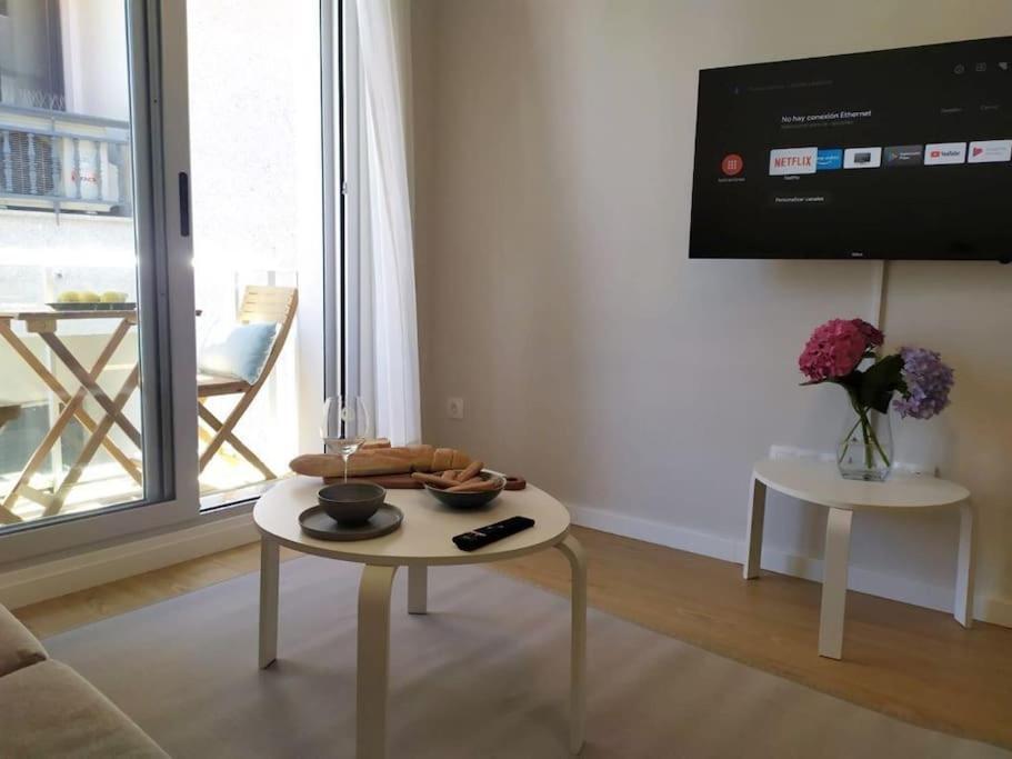 0143 Apartamento Nuevo Y Centrico Vigo Exterior photo
